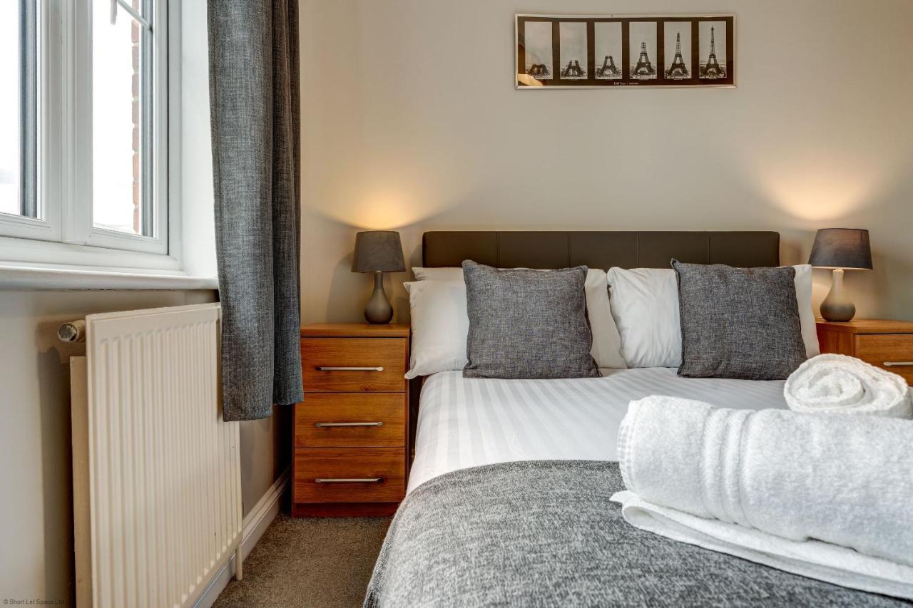 The Didcot White House Villa ภายนอก รูปภาพ